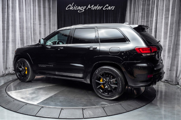 Used 2018 Jeep Grand Cherokee Trackhawk 4WD SUV SIGNATURE LEATHER WRAPPED INTERIOR! 707HP 6.2L SC V8! for sale Sold at Chicago Motor Cars in West Chicago IL 60185 3