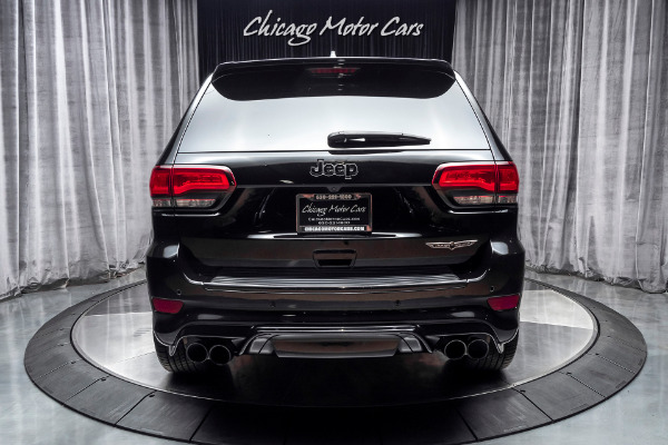 Used 2018 Jeep Grand Cherokee Trackhawk 4WD SUV SIGNATURE LEATHER WRAPPED INTERIOR! 707HP 6.2L SC V8! for sale Sold at Chicago Motor Cars in West Chicago IL 60185 4