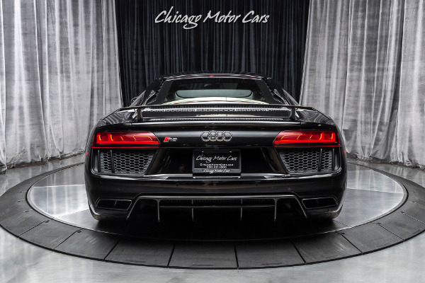 Used 2017 Audi R8 V 10 Plus 5.2 quattro PLUS Coupe! Serviced! Warranty! for sale Sold at Chicago Motor Cars in West Chicago IL 60185 4