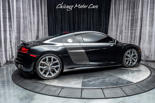 Used 2011 Audi R8 5.2 quattro Coupe Original MSRP $167k+ UPGRADES! ENHANCED LEATHER PACKAGE! for sale Sold at Chicago Motor Cars in West Chicago IL 60185 5