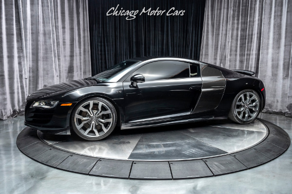 Used 2011 Audi R8 5.2 quattro Coupe Original MSRP $167k+ UPGRADES! ENHANCED LEATHER PACKAGE! for sale Sold at Chicago Motor Cars in West Chicago IL 60185 1
