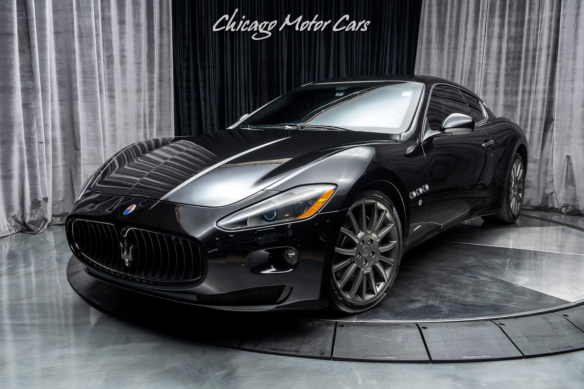 Used-2009-Maserati-GranTurismo-S-Coupe-EXCELLENT-CONDITION-THROUGHOUT