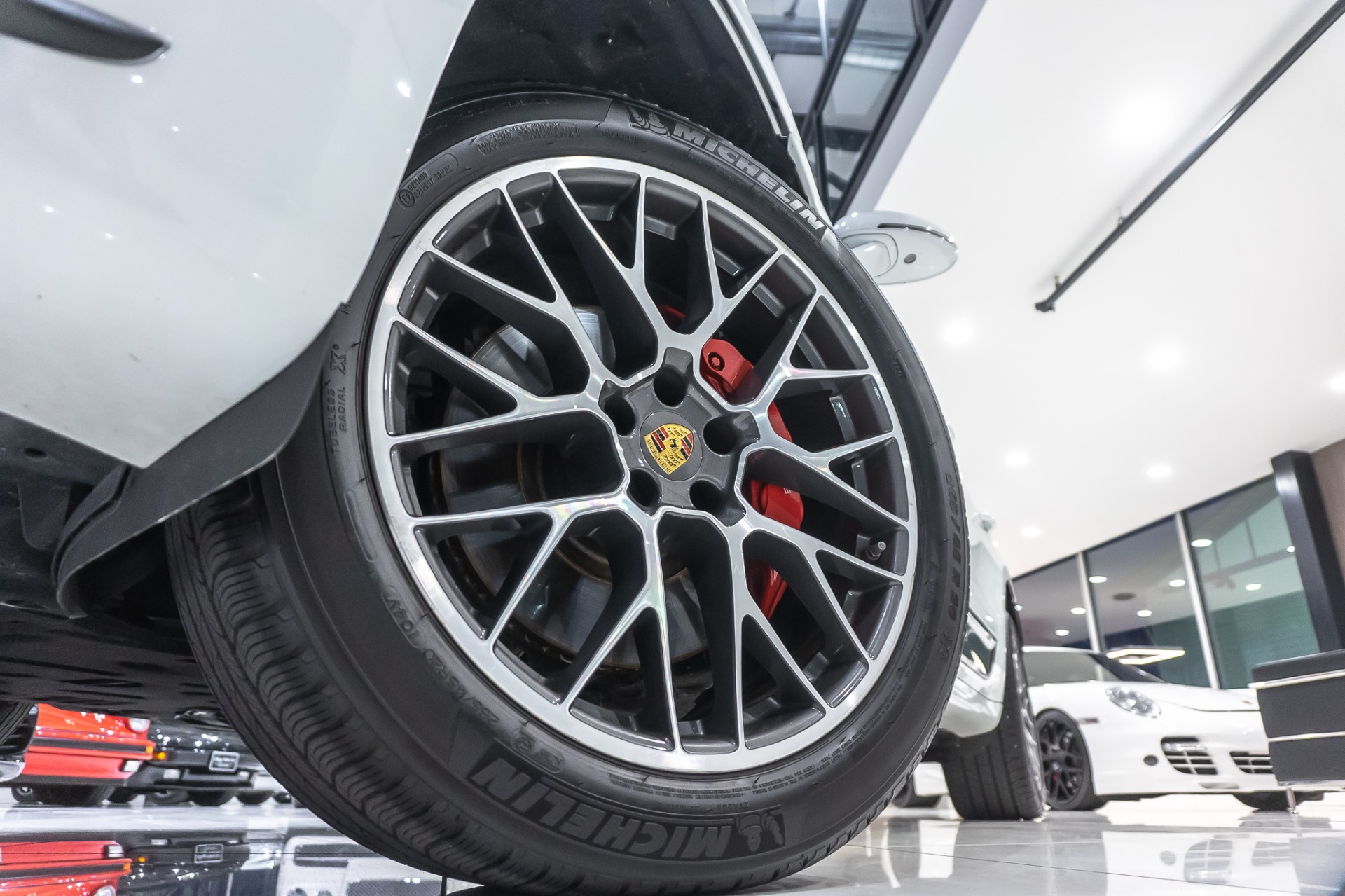 Used-2015-Porsche-Macan-Turbo-88810-MSRP-SPORT-CHRONO-CARBON-FIBER-RS-SPYDER-WHEELS