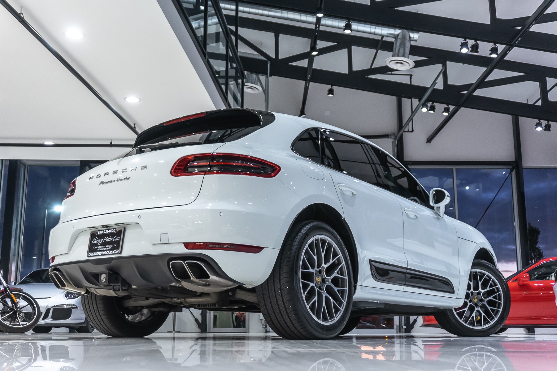 Used-2015-Porsche-Macan-Turbo-88810-MSRP-SPORT-CHRONO-CARBON-FIBER-RS-SPYDER-WHEELS