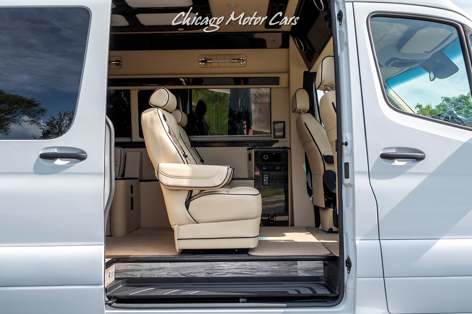 Used-2021-Mercedes-Benz-Sprinter-3500-Midwest-Automotive-Designs-Conversion-Entertainer-MSRP-188900