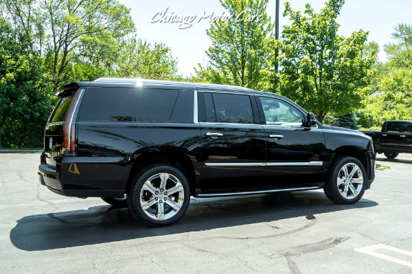 Used 2019 Cadillac Escalade ESV Luxury 4x4 for sale Sold at Chicago Motor Cars in West Chicago IL 60185 5