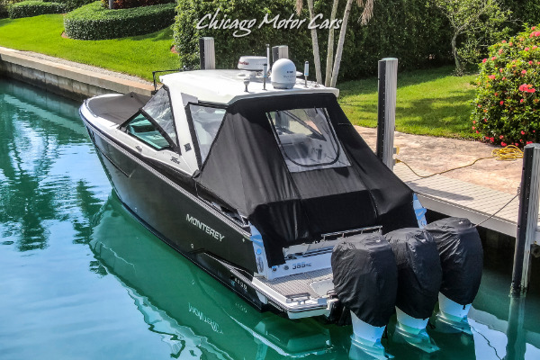 Used-2018-MONTEREY-385-SE-Express-Cruiser-w-3x-300-Verado-Outboards-with-Joysticks