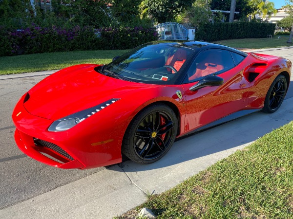 Used 2017 Ferrari 488 GTB Coupe LOADED! CARBON FIBER RACING PACKAGE! CARBON FIBER RACING SEATS! for sale Sold at Chicago Motor Cars in West Chicago IL 60185 4