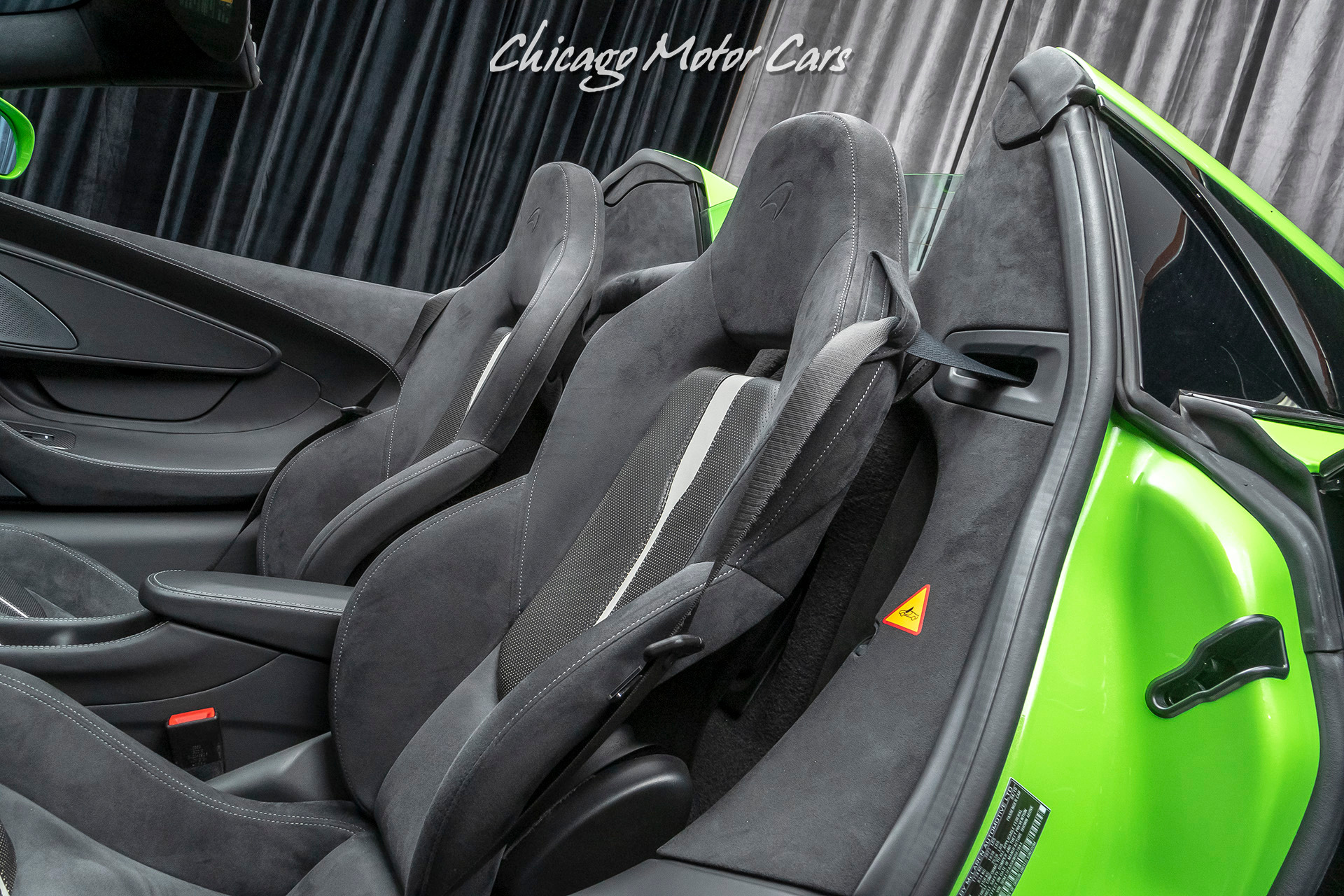 Used-2019-McLaren-570S-Spider-Convertible-Rare-Mantis-Green-Factory-Warranty-Gorgeous-Color-Combo