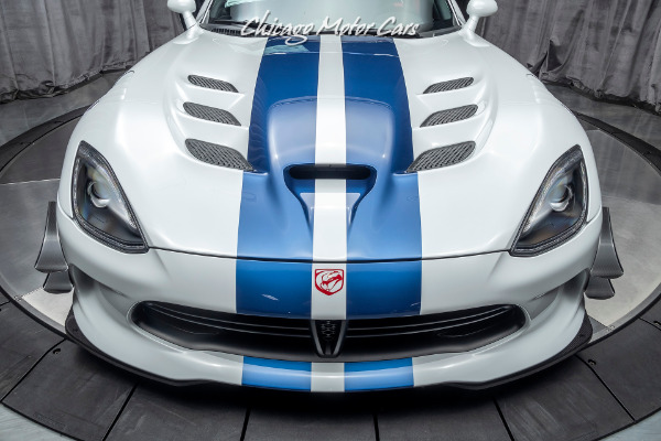 Used-2017-Dodge-Viper-ACR-GTS-R-Commemorative-Edition-1of100-Made-ONLY-15-MILES