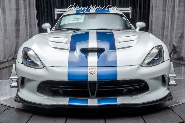 Used-2017-Dodge-Viper-ACR-GTS-R-Commemorative-Edition-1of100-Made-ONLY-15-MILES