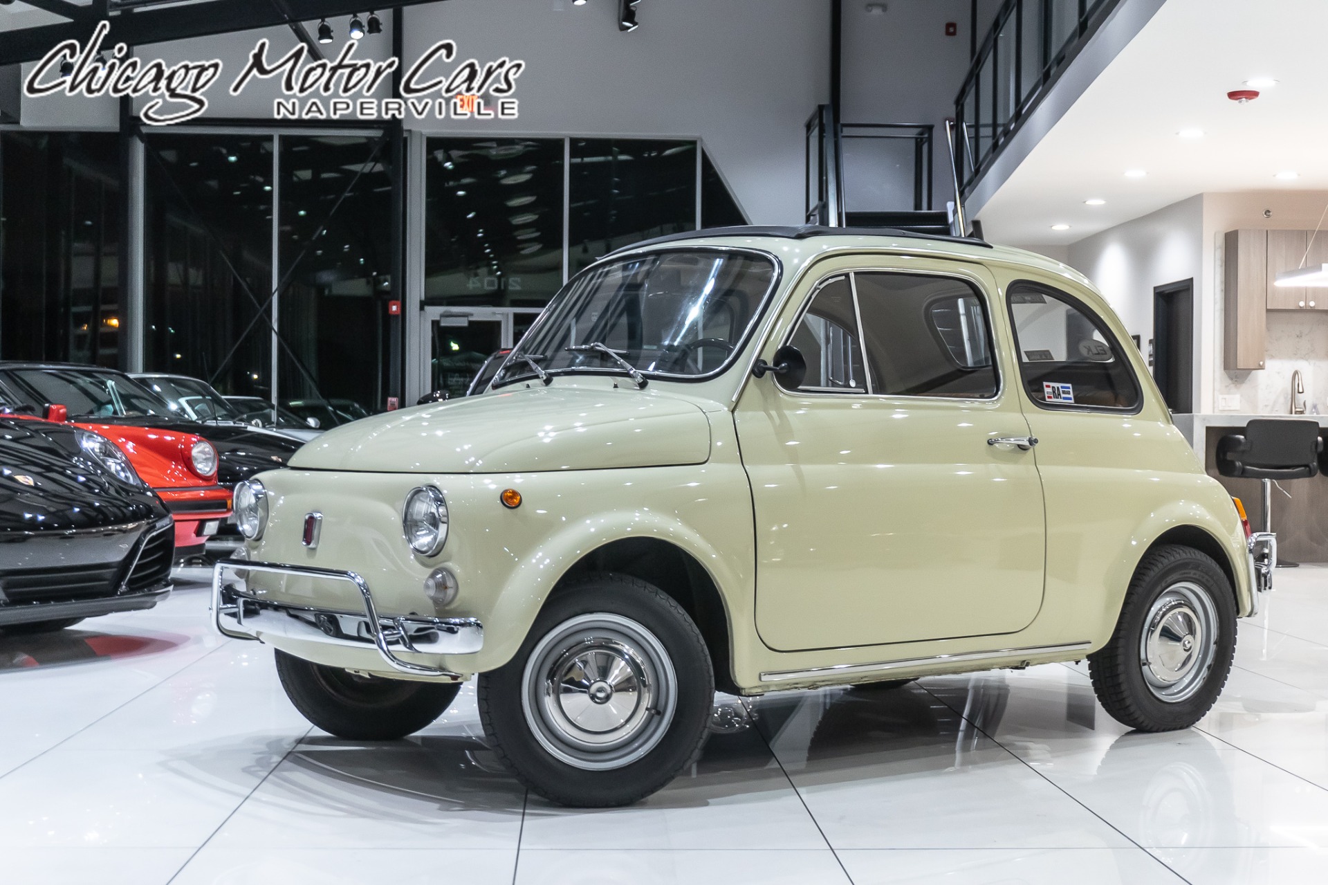 Used-1972-Fiat-500L-FULLY-RESTORED-RAGTOP-ROOF-LUSSO-PKG