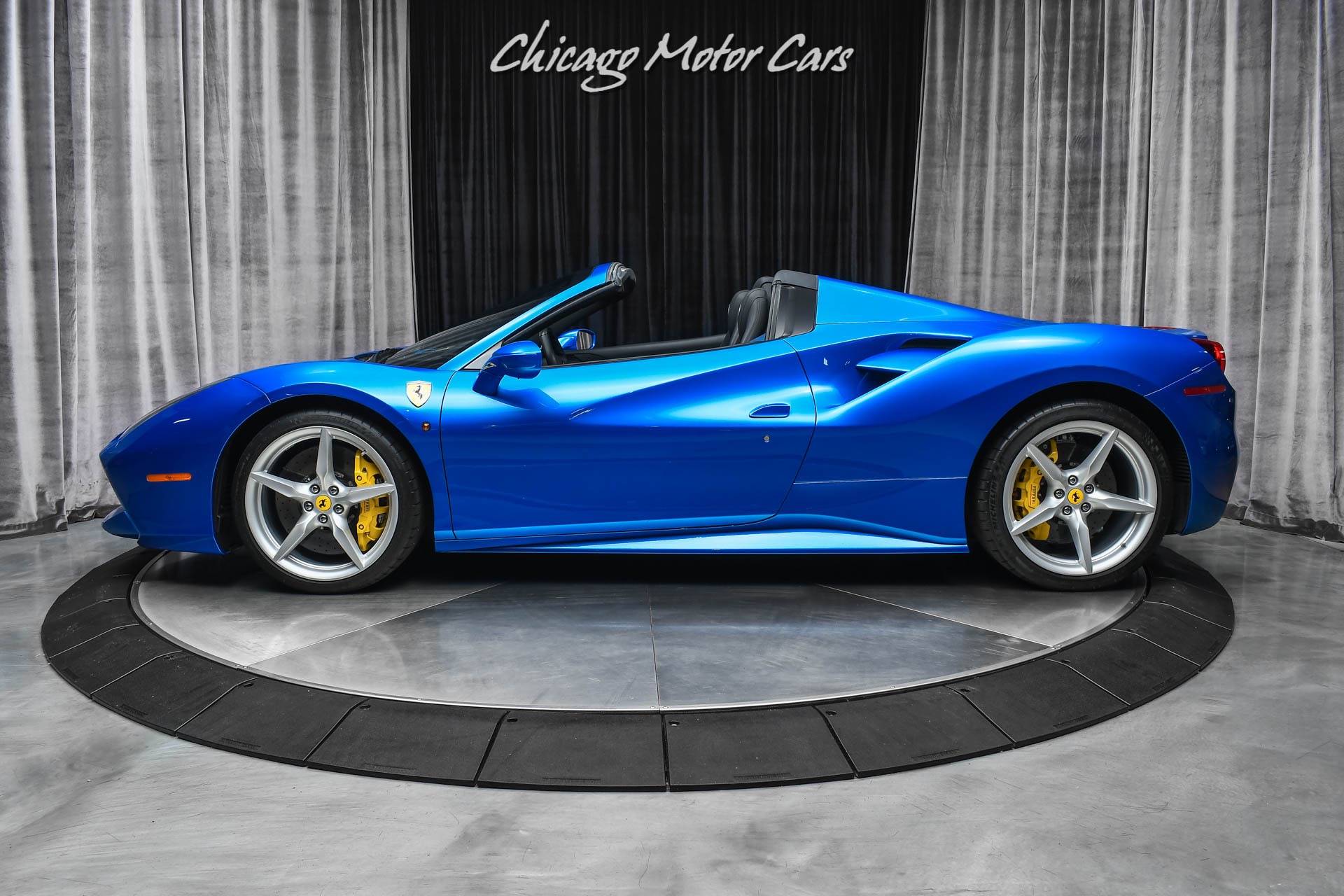 Used-2018-Ferrari-488-Spider-Convertible-Special-Request-Blu-Corsa-Paint-Carbon-Fiber-Lift