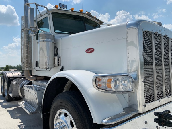 Used-2014-Peterbilt-388-Day-Cab---Cummins-ISX---485-HP---13-Speed