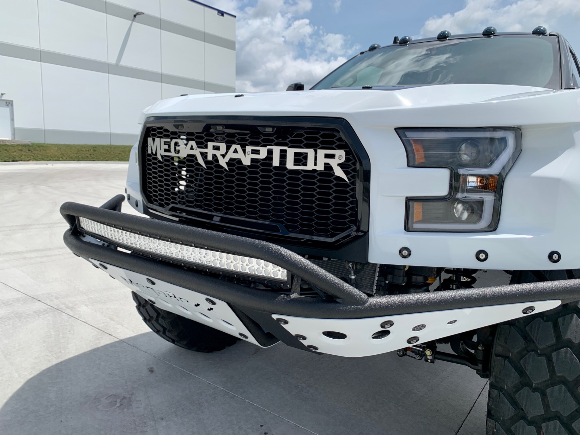 Used-2019-Ford-F350-Super-Duty-Lariat-Pickup-Ultimate-Mega-Raptor-BUILD-4x4