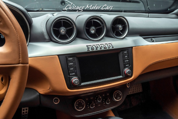 Used-2016-Ferrari-FF-Hatchback-PANORAMIC-GLASS-ROOF-CARBON-FIBER-STEERING-WHEEL--LEDS