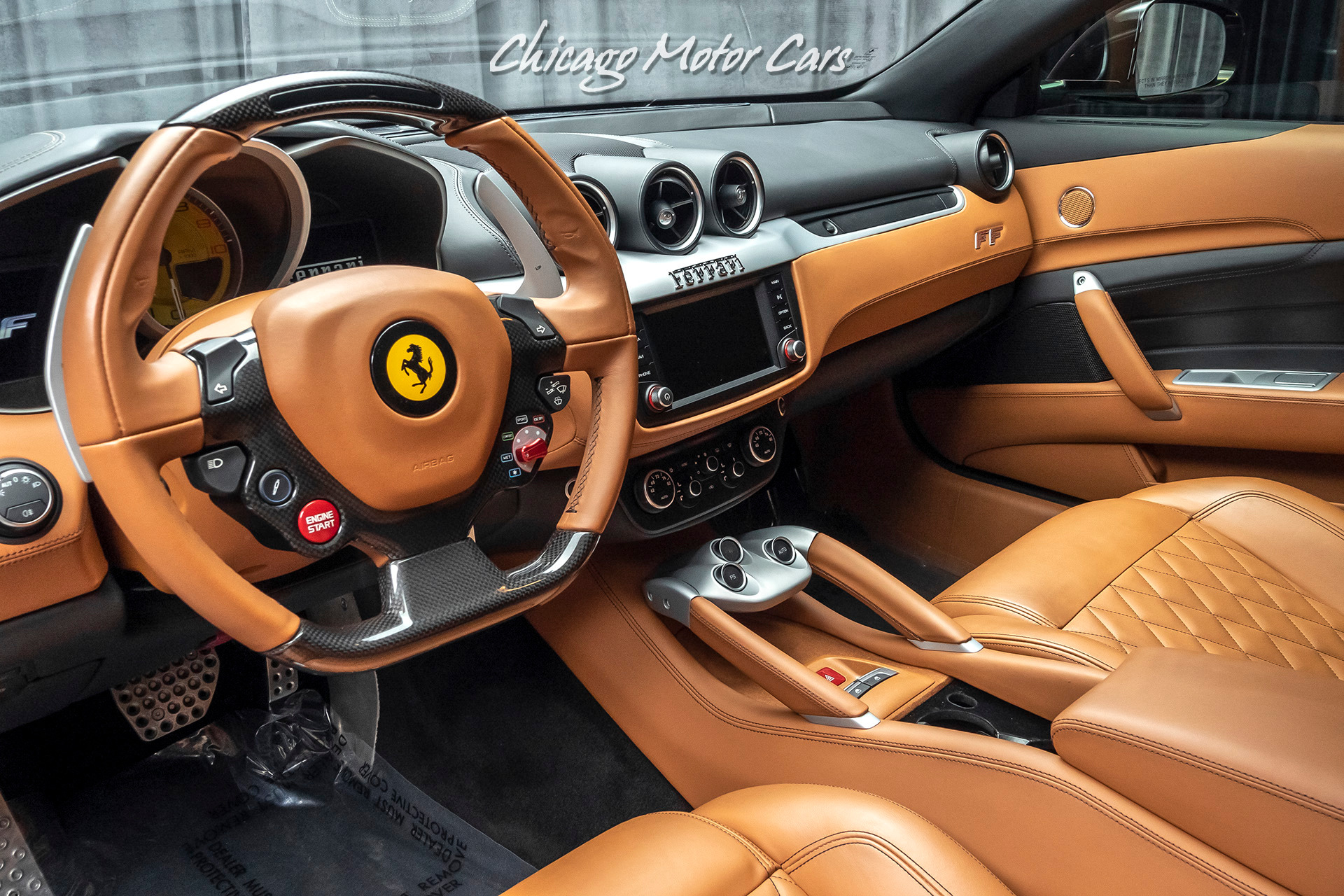 Used-2016-Ferrari-FF-Hatchback-PANORAMIC-GLASS-ROOF-CARBON-FIBER-STEERING-WHEEL--LEDS