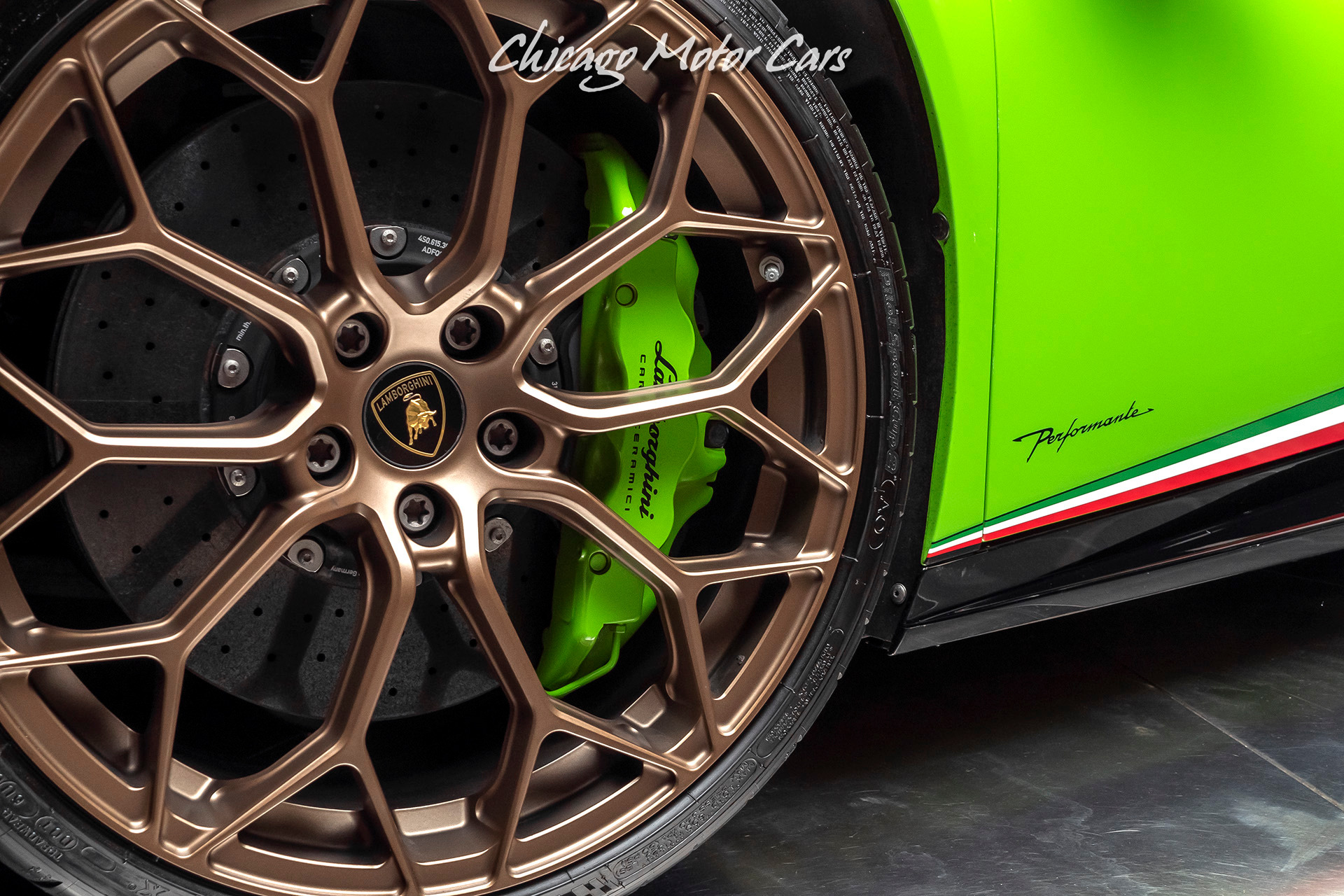 Used-2018-Lamborghini-Huracan-LP640-4-Performante-Coupe-VERDE-MANTIS-FORGED-CARBON