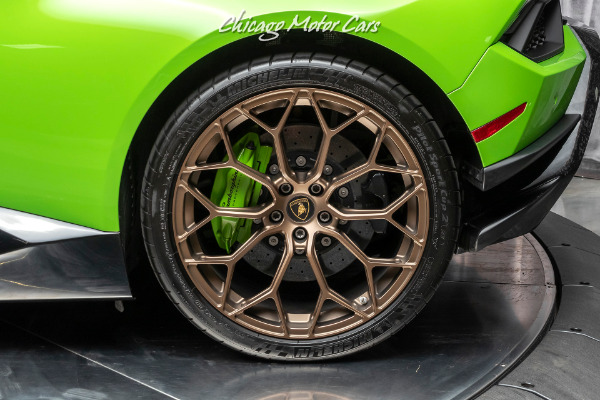 Used-2018-Lamborghini-Huracan-LP640-4-Performante-Coupe-VERDE-MANTIS-FORGED-CARBON