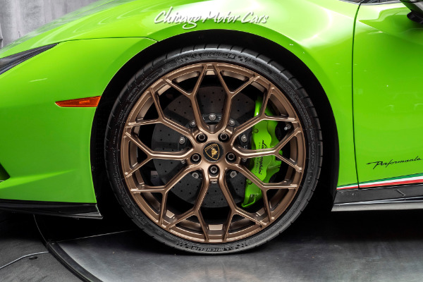 Used-2018-Lamborghini-Huracan-LP640-4-Performante-Coupe-VERDE-MANTIS-FORGED-CARBON