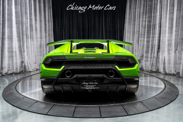 Used 2018 Lamborghini Huracan LP640-4 Performante Coupe VERDE MANTIS! FORGED CARBON! for sale Sold at Chicago Motor Cars in West Chicago IL 60185 4