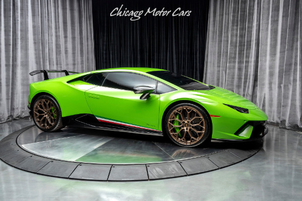 Used 2018 Lamborghini Huracan LP640-4 Performante Coupe VERDE MANTIS! FORGED CARBON! for sale Sold at Chicago Motor Cars in West Chicago IL 60185 6