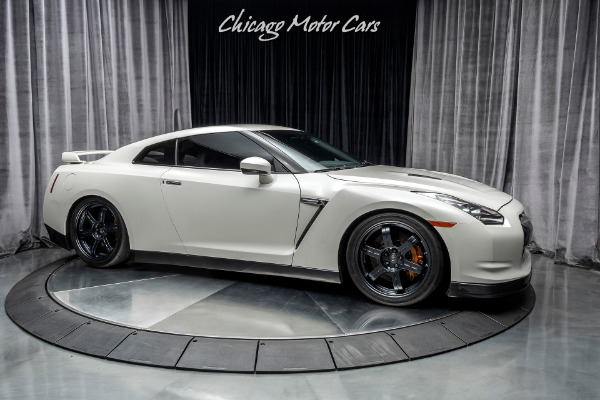 Used 2009 Nissan GT-R Premium 800HP! 2016 Drivetrain! CLEAN!!! for sale Sold at Chicago Motor Cars in West Chicago IL 60185 6