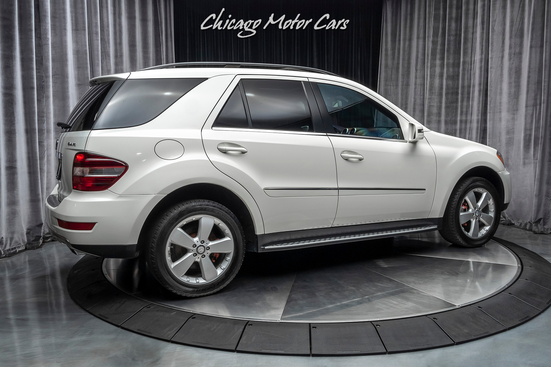 Used-2011-Mercedes-Benz-M-Class-ML-350-4MATIC