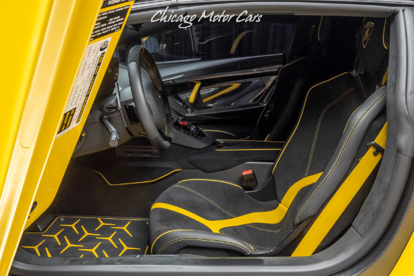 Used-2020-Lamborghini-Aventador-SVJ-LP770-4-Roadster-Only-1k-Miles-New-Giallo-Orion-RARE-PPF