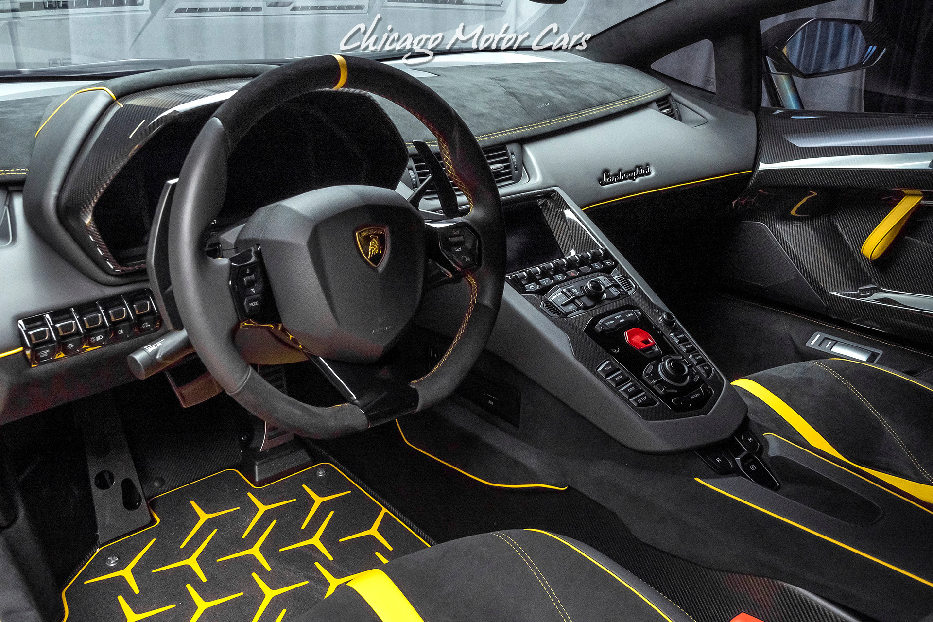 Used-2020-Lamborghini-Aventador-SVJ-LP770-4-Roadster-Only-1k-Miles-New-Giallo-Orion-RARE-PPF