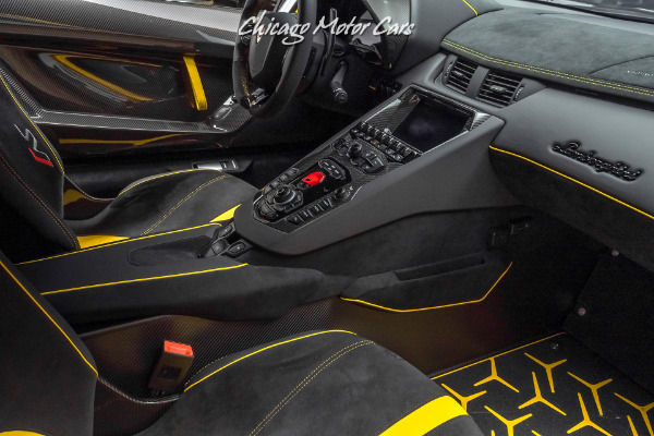 Used-2020-Lamborghini-Aventador-SVJ-LP770-4-Roadster-Only-1k-Miles-New-Giallo-Orion-RARE-PPF