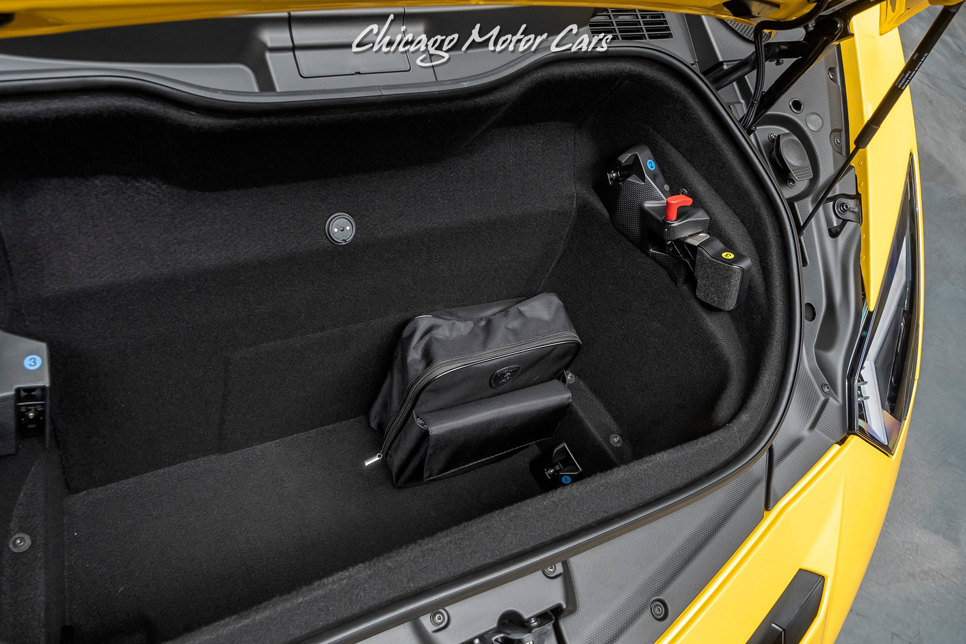 Used-2020-Lamborghini-Aventador-SVJ-LP770-4-Roadster-Only-1k-Miles-New-Giallo-Orion-RARE-PPF