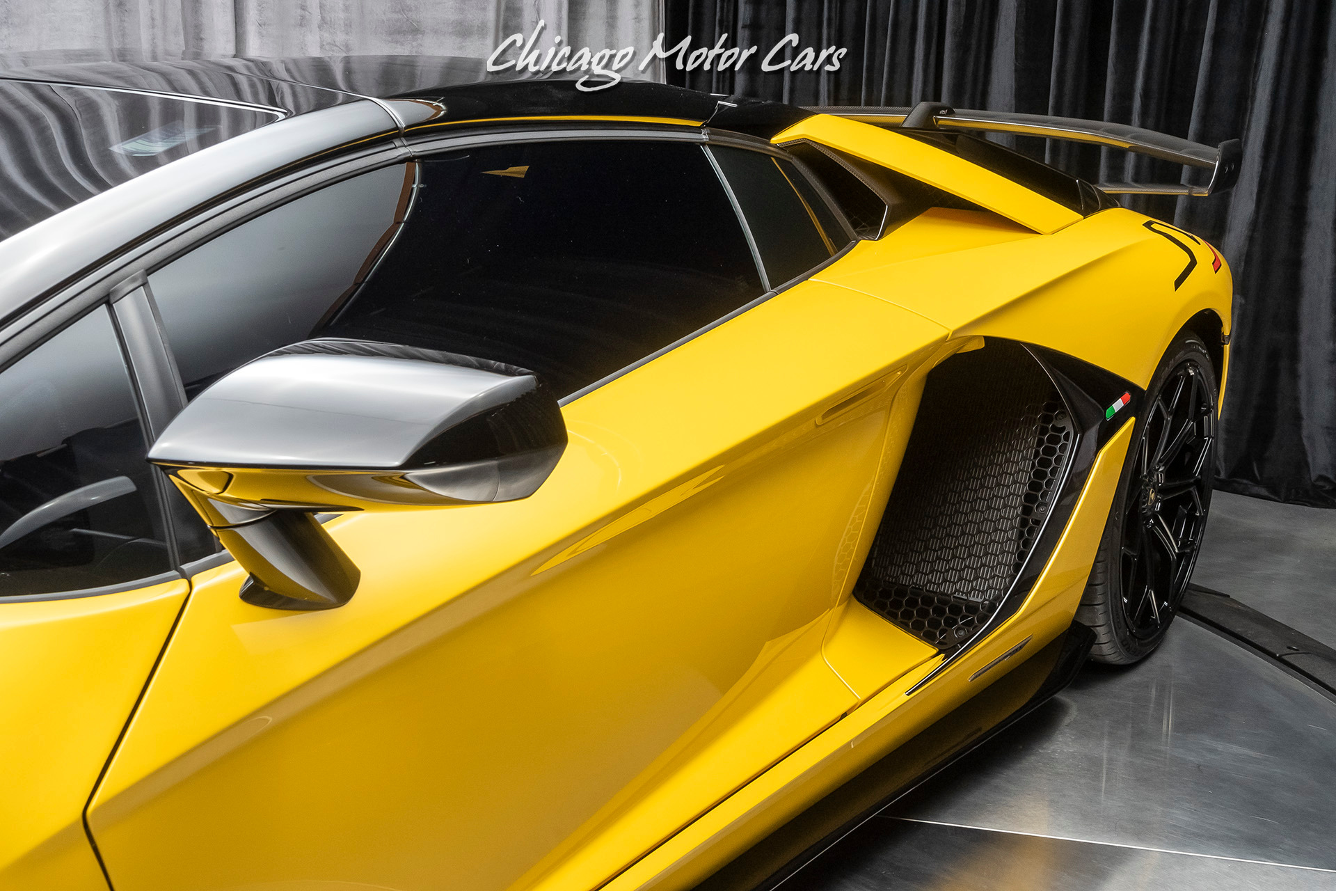 Used-2020-Lamborghini-Aventador-SVJ-LP770-4-Roadster-Only-1k-Miles-New-Giallo-Orion-RARE-PPF