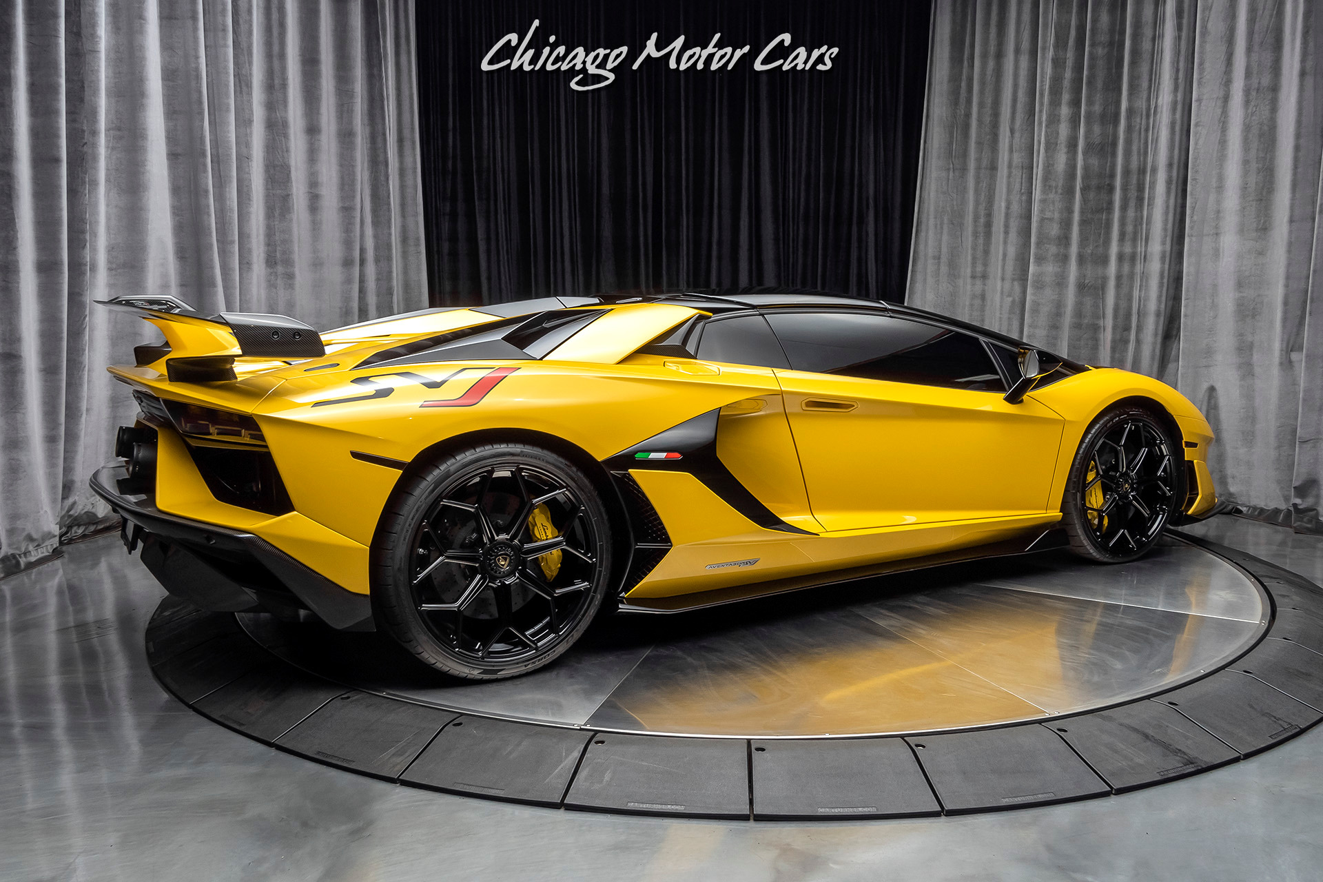 Used-2020-Lamborghini-Aventador-SVJ-LP770-4-Roadster-Only-1k-Miles-New-Giallo-Orion-RARE-PPF