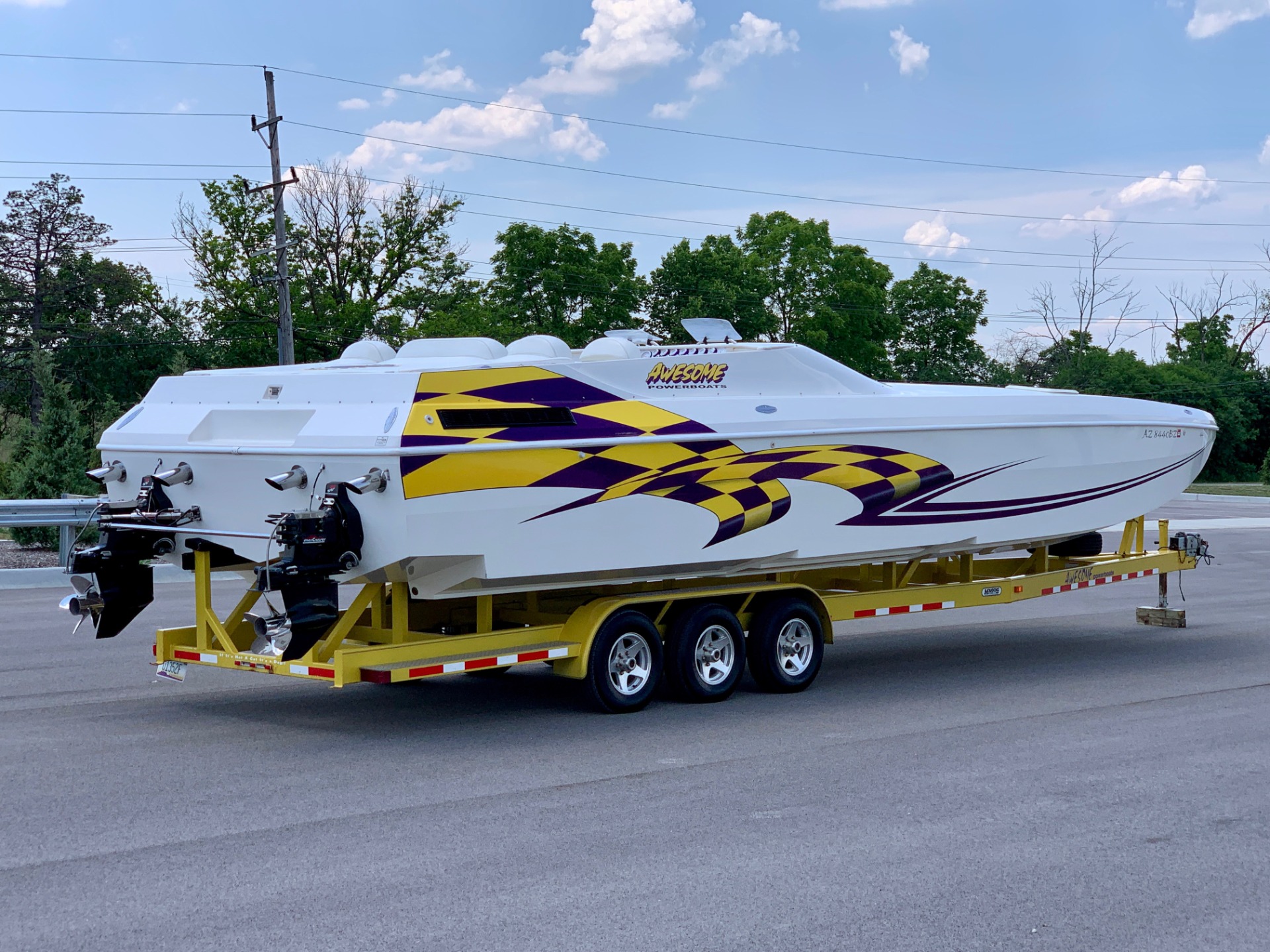 Used-2002-Awesome-Powerboats-38-Foot---Twin-Mercury-600-SCs---ONLY-100-Hours