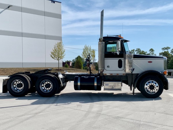 Used-2001-Peterbilt-378-Day-Cab