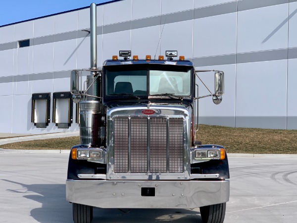 Used 2000 Peterbilt 378 Day Cab - Cummins ISM - 10 Speed Manual for sale Sold at Chicago Motor Cars in West Chicago IL 60185 2