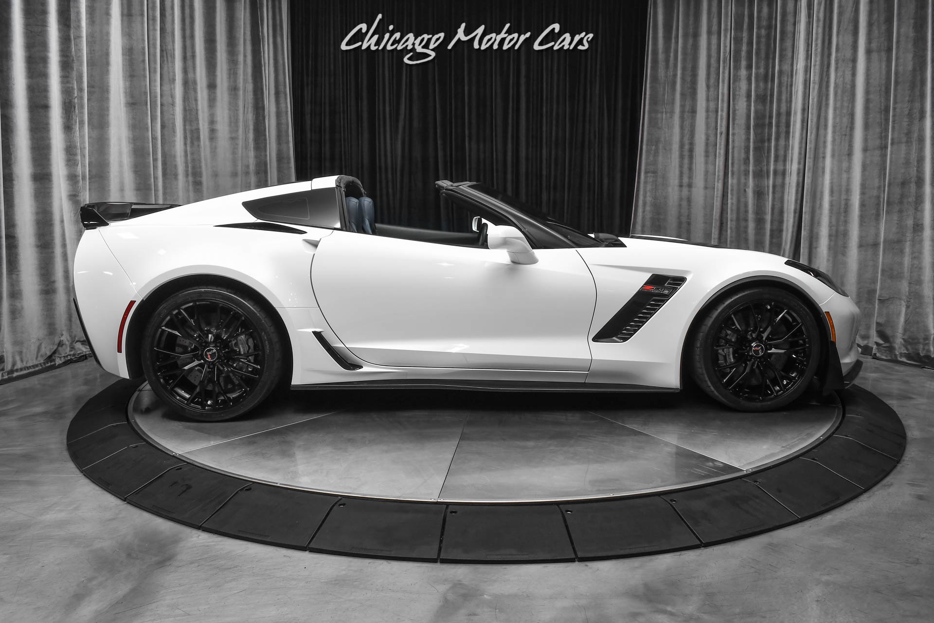 Used-2015-Chevrolet-Corvette-Z06-3LZ-Z07-MANUAL-TRANS-AKRAPOVIC-EXHAUST-RARE-SPEC-700HP