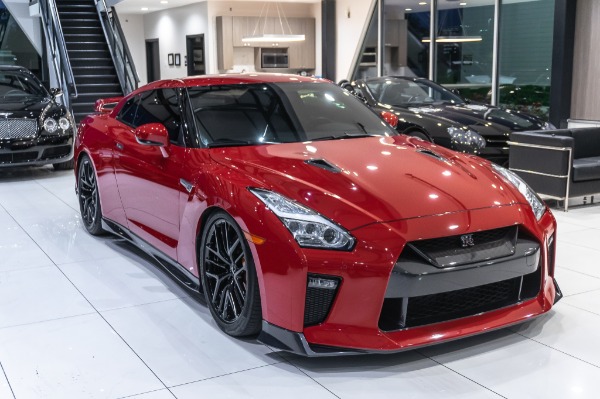 Used 2018 Nissan GT-R Premium Coupe w/COILOVERS READY FOR UPGRADES! for sale Sold at Chicago Motor Cars in West Chicago IL 60185 6