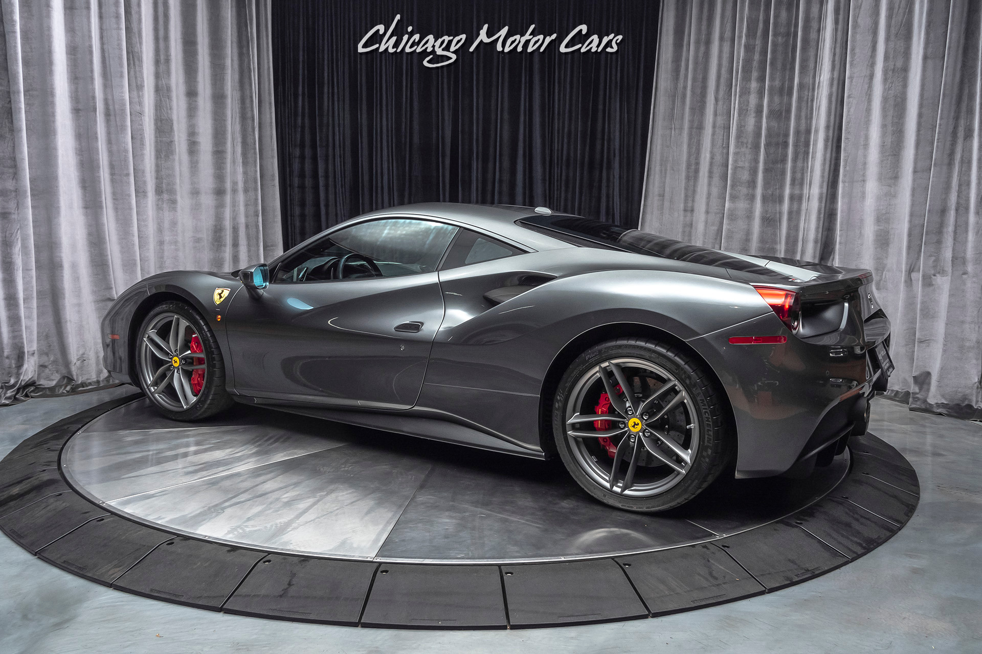 Used-2018-Ferrari-488-GTB-Coupe---Original-MSRP-317k-ONLY-2700-MILES-DAYTONA-RACING-SEATS