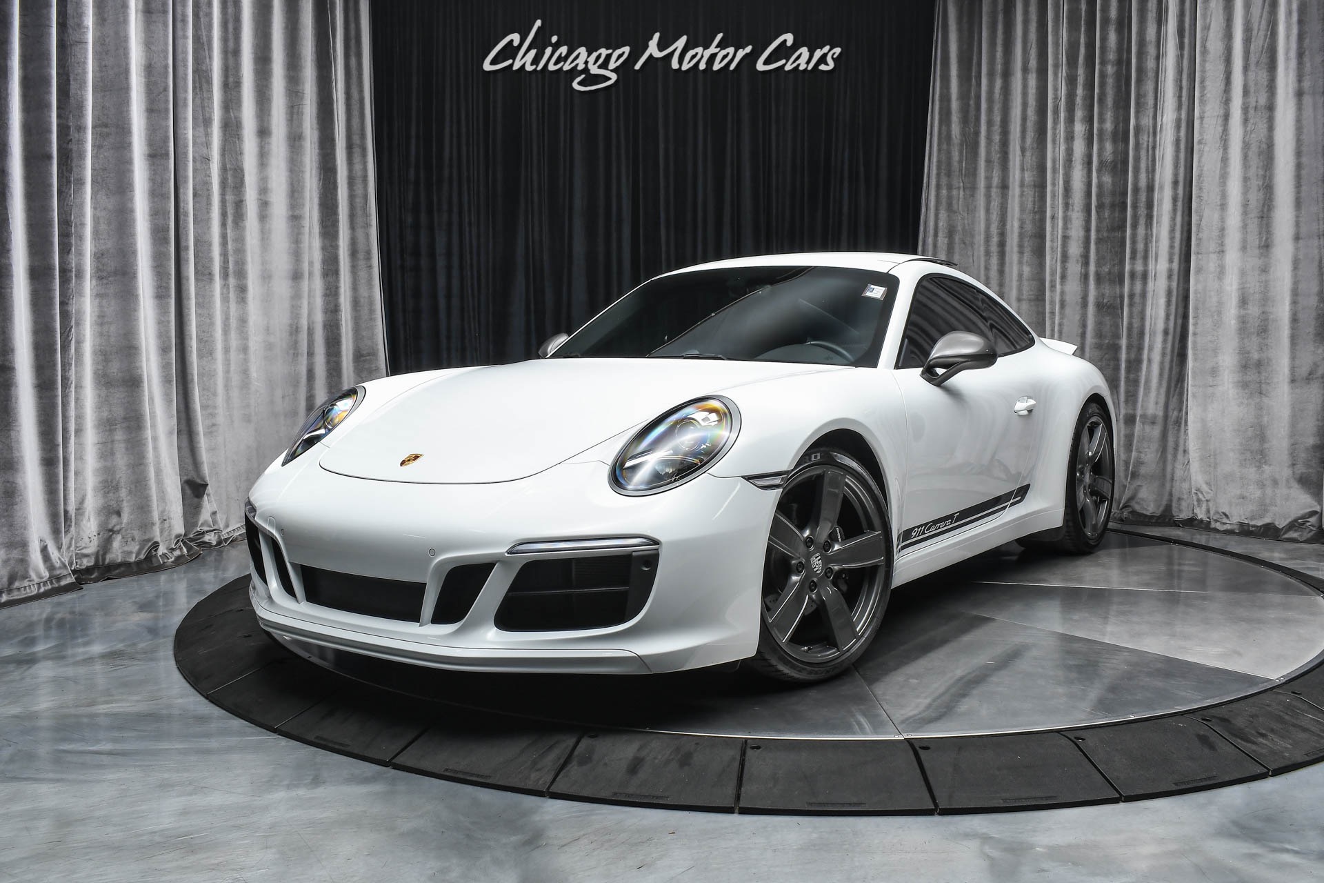 Used 2018 Porsche 911 Carrera T Coupe MSRP $117K+ CARRERA T INTERIOR PACK!  7-SPEED MANUAL! For Sale (Special Pricing) | Chicago Motor Cars Stock #17808