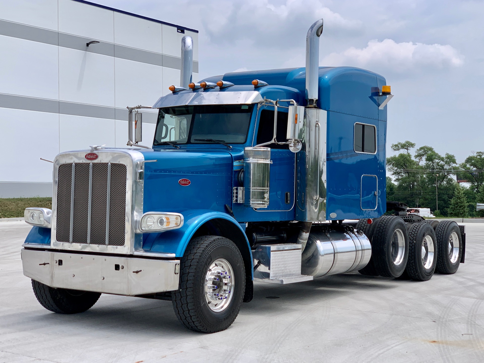 2008-peterbilt-388