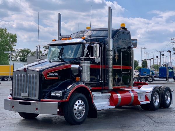 Used-2014-Kenworth-T800-Sleeper---Cummins-ISX-15---10-Speed