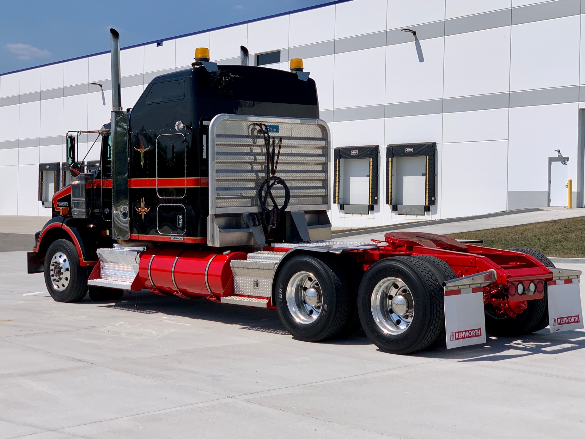 Used-2013-Kenworth-T800-Sleeper-Cab---Cummins-ISX---10-Speed