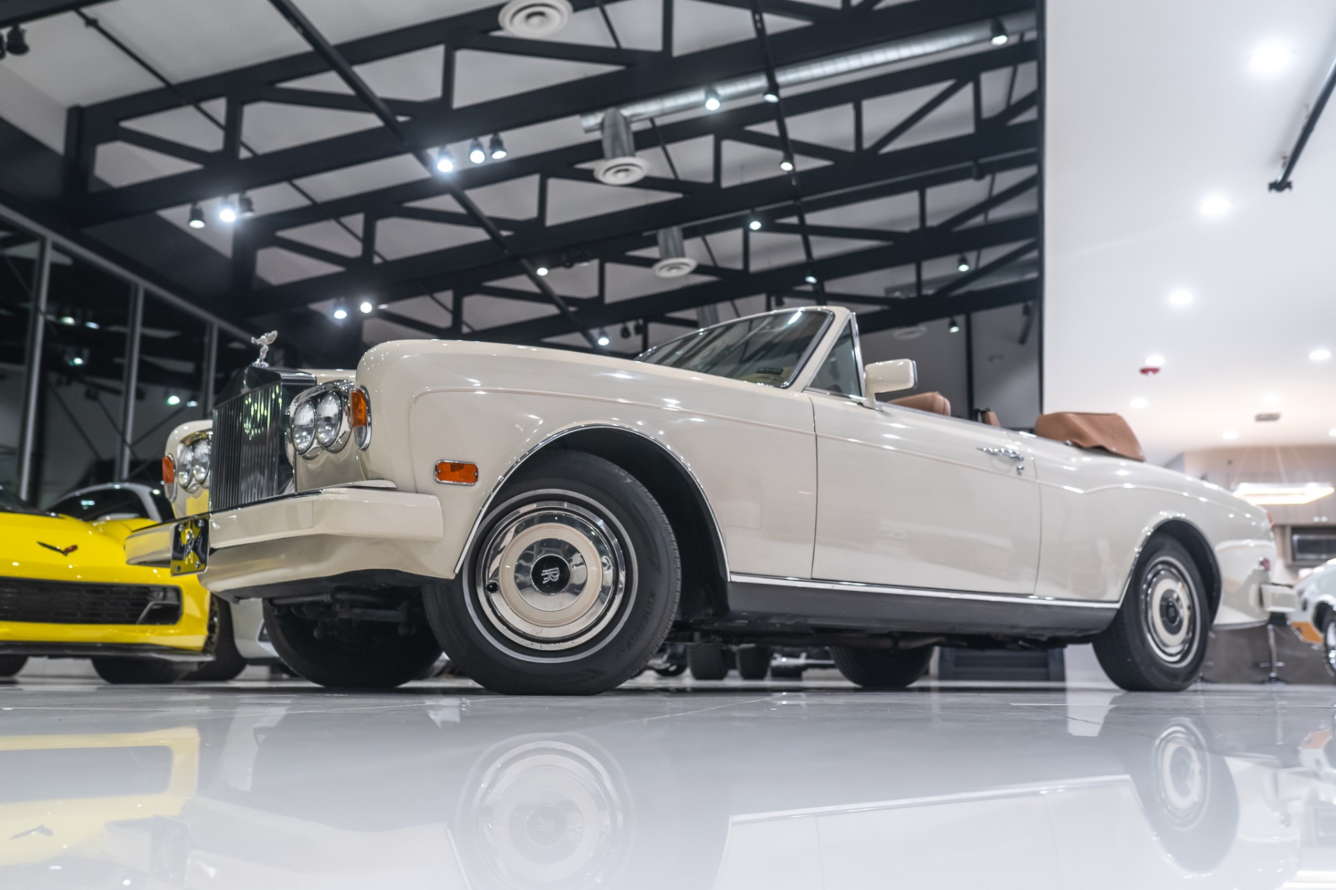 Used-1989-Rolls-Royce-Corniche-II-Convertible-Fully-Serviced-wRecords-Out-of-Private-Collection