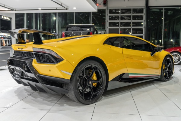 Used 2018 Lamborghini Huracan LP640-4 Performante Coupe FORGED CARBON! Full Car PPF! Upgraded Exhaust! for sale $339,800 at Chicago Motor Cars in West Chicago IL 60185 4