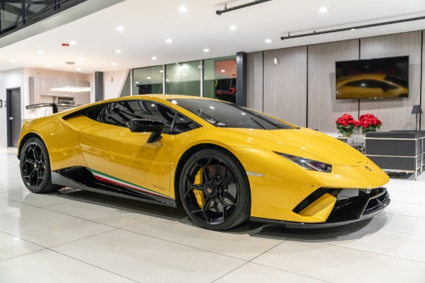 Used 2018 Lamborghini Huracan LP640-4 Performante Coupe FORGED CARBON! Full Car PPF! Upgraded Exhaust! for sale $339,800 at Chicago Motor Cars in West Chicago IL 60185 5
