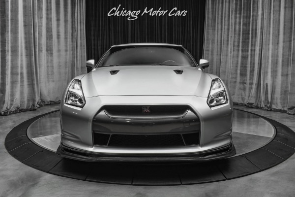 Used-2011-Nissan-GT-R-Premium-Coupe-1300-WHP-ALPHA-12X-MOTEC-ECU-LMR-STAGE-2-38L-ENGINE