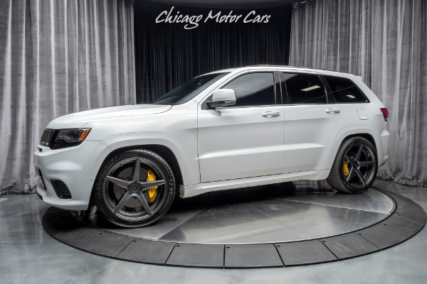 Used 2018 Jeep Grand Cherokee Trackhawk SUV 707 HP! HARMAN KARDON AUDIO! DUAL-PANE SUNROOF! for sale Sold at Chicago Motor Cars in West Chicago IL 60185 1