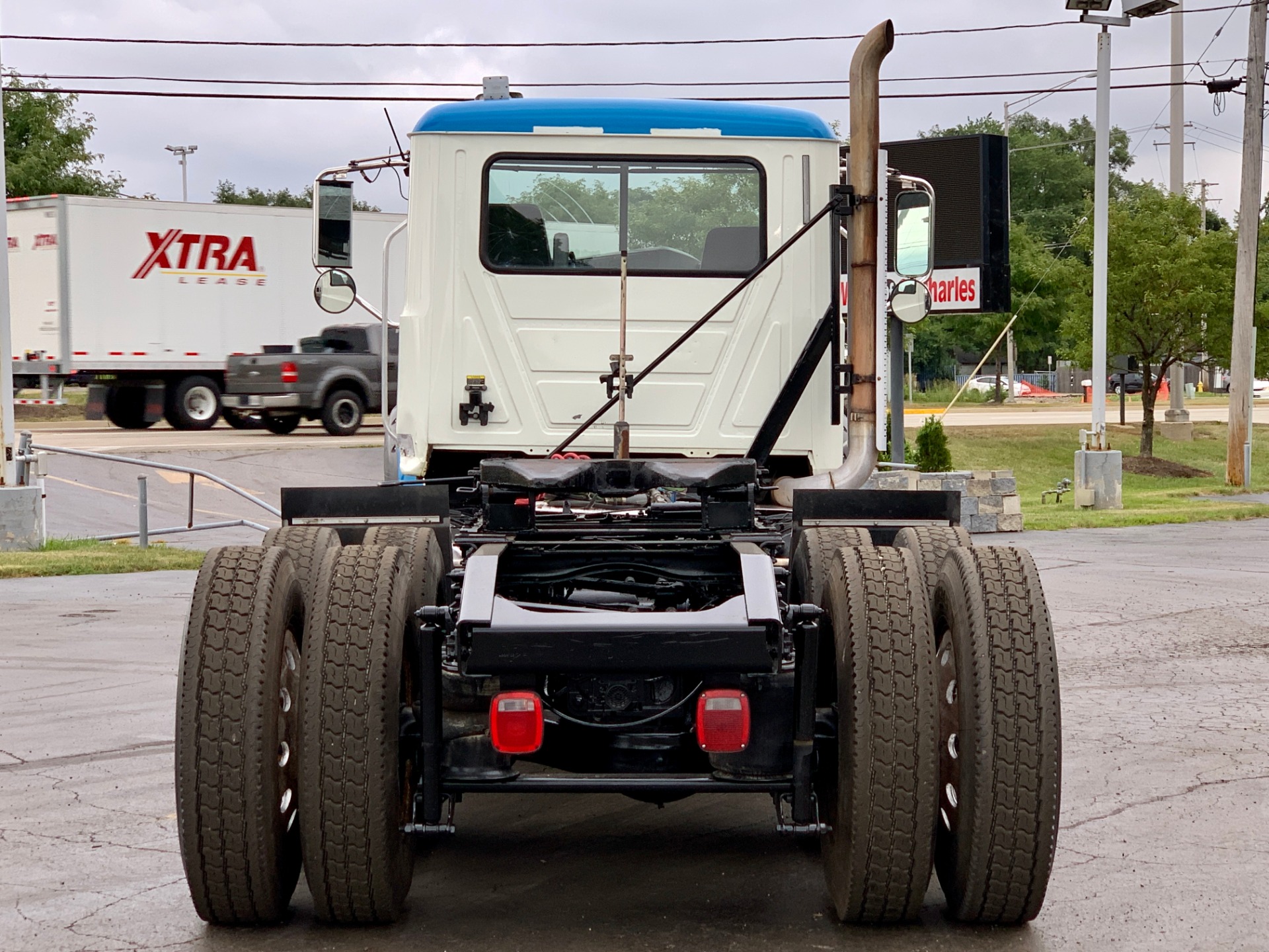 Used-2015-MACK-GU-713-Day-Cab---Mack-MP7-405-HP---10-Speed-Manual